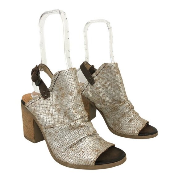 Unity In Diversity Womens Size 39 Metallic Fretia Block Heel Sandal - Picture 1 of 6